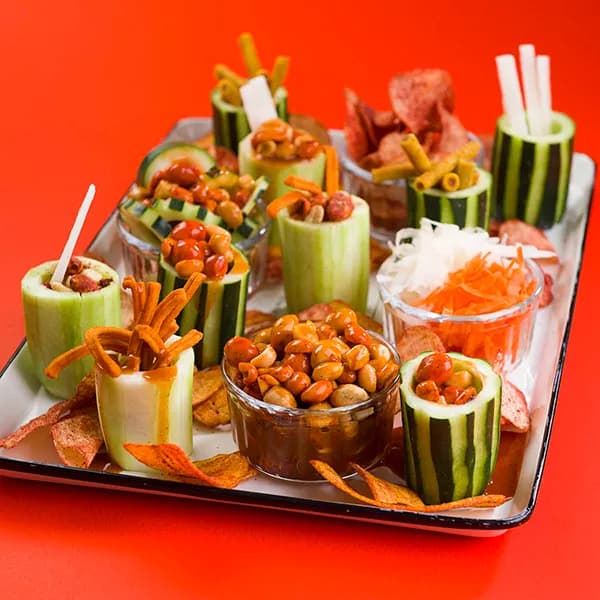 Charola de Verduras y Cacahuates